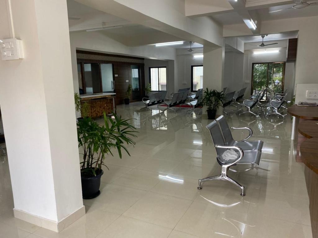 A Modest Office Design